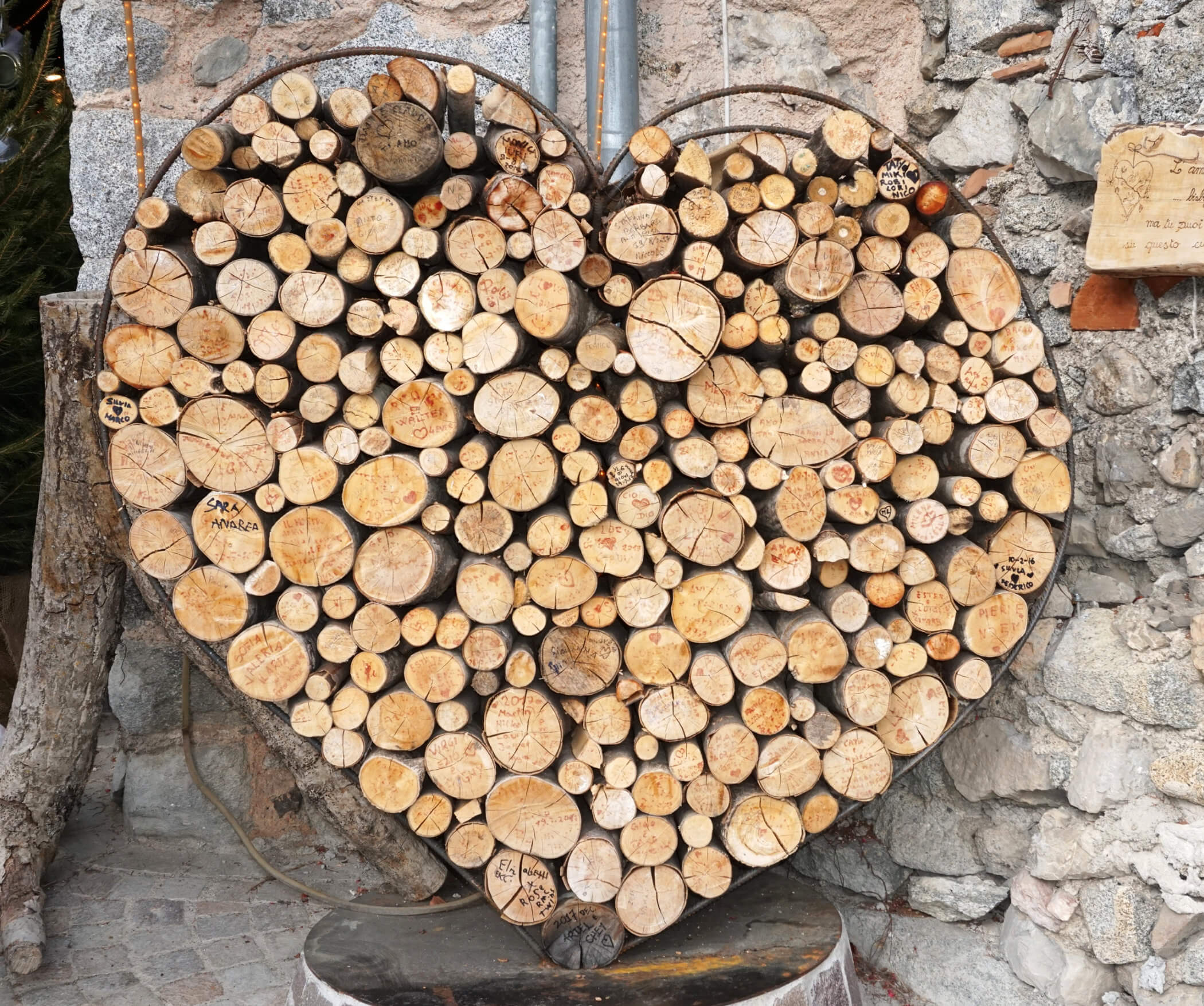 Cuore di legno - Rango presso Trento